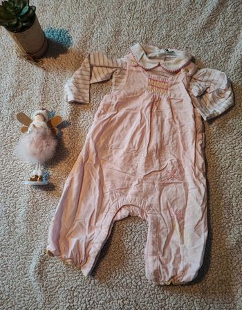 Ensemble combi salopette avec sous pull neuf 12 mois