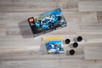 LEGO® Technic 42091 La voiture de police