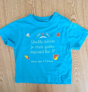 Tee shirt à manches courtes 12 mois