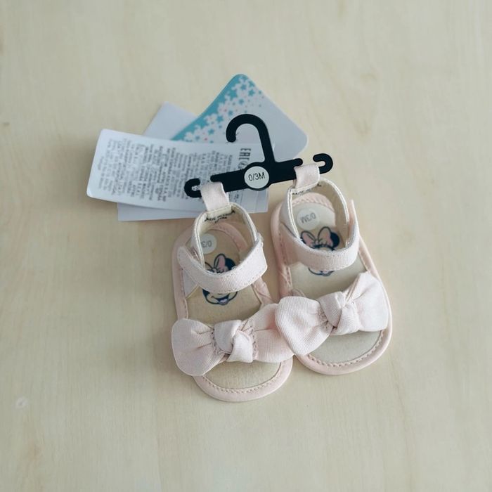 Sandales été Minnie 0/3 mois Kiabi fille