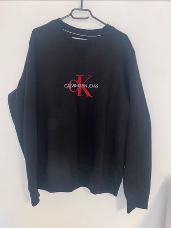 Pull Calvin Klein noir XL