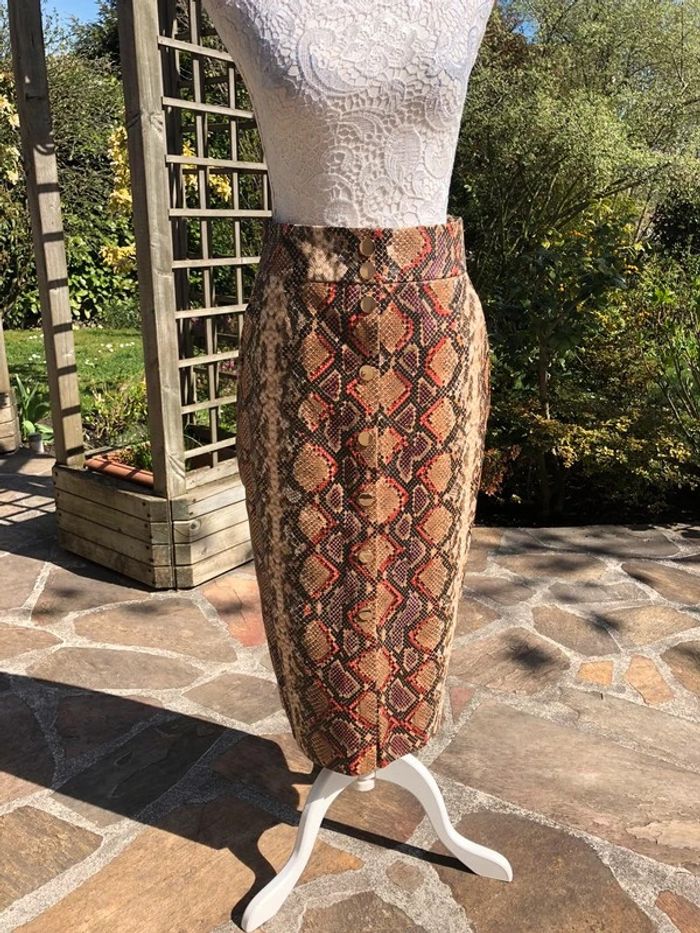 Jupe Zara neuve taille S - photo numéro 4