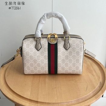 Gucci  GG Supreme  772061