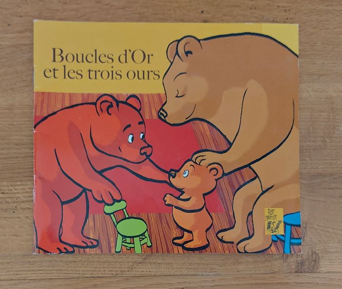 Boucles d'Or et les trois ours - lire c'est - photo numéro 1