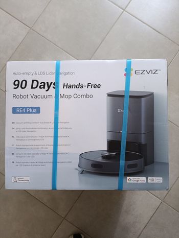 Robot aspirateur+ station neuf non ouvert