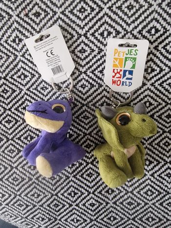 Lot de 2 porte clés dinosaure