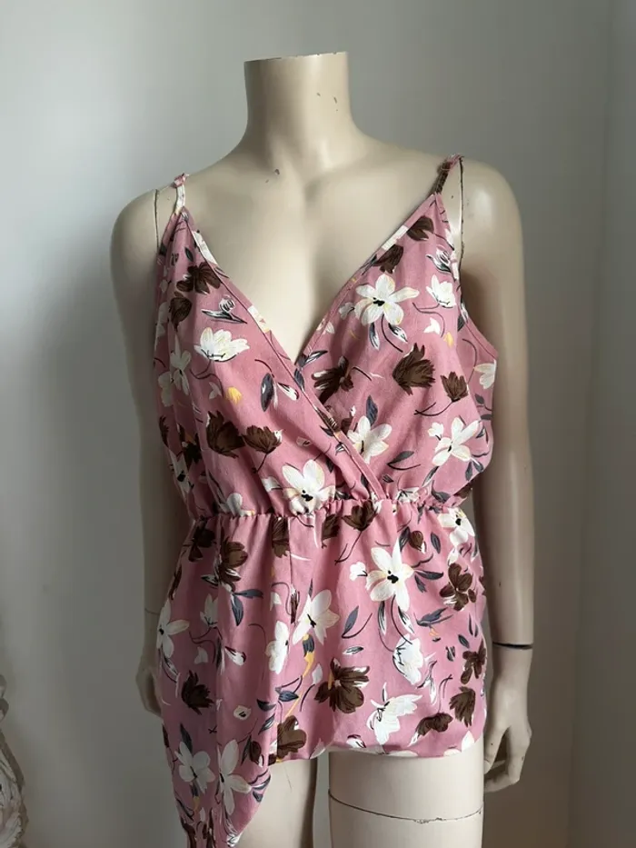 Top peplum