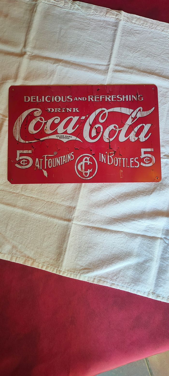Plaque publicitaire delicious and refreshing drink coca cola