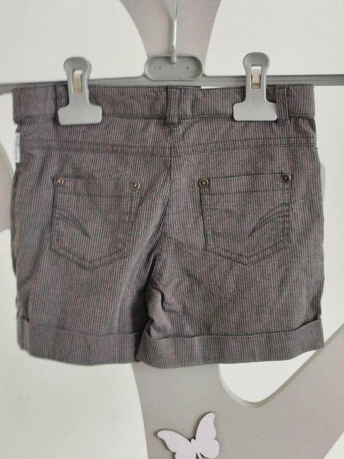 Short gris à rayures Terre de marins taille 7 ans - photo numéro 2