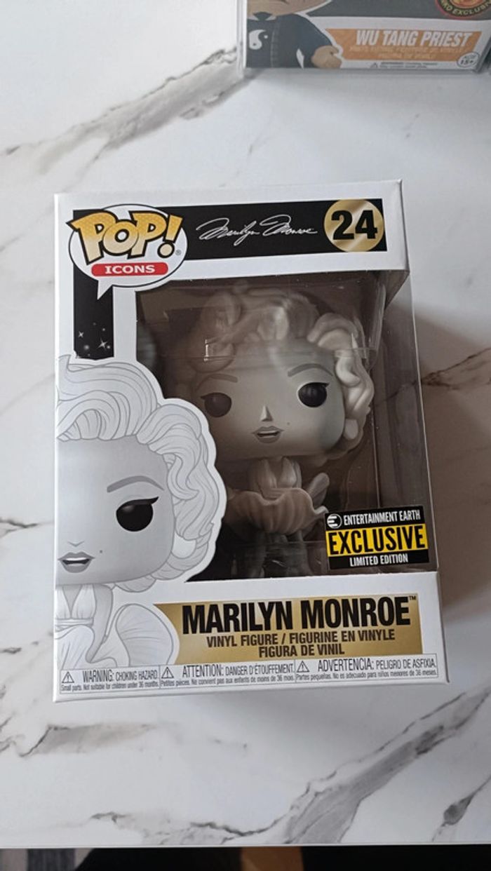 Funko pop Marilyn Monroe 24