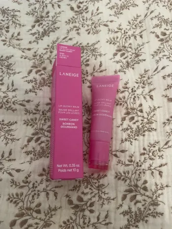 Baume brillant pour les lèvres saveur bonbon laneige