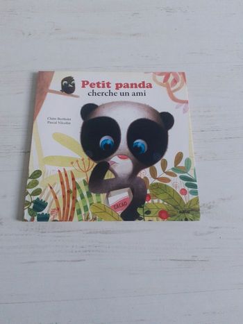 Livre Mes p'tits albums Petit panda cherche un ami