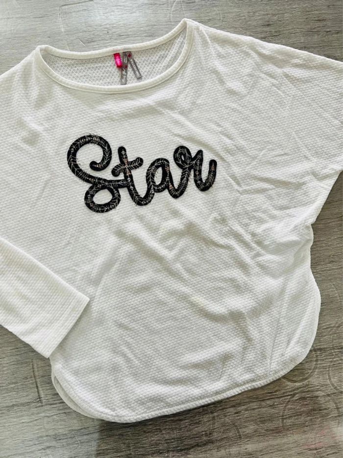 Lot tee shirts et pull - girly - fille 10 ans - photo numéro 2