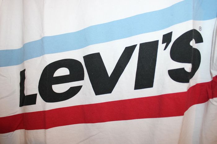 Teeshirt levis - photo numéro 4
