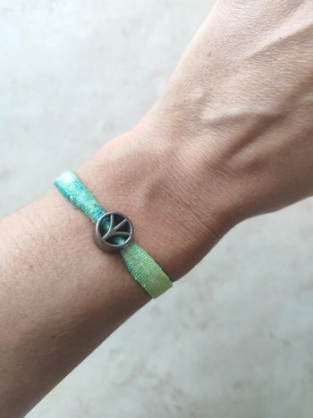 Bracelet taille unique signe de la paix