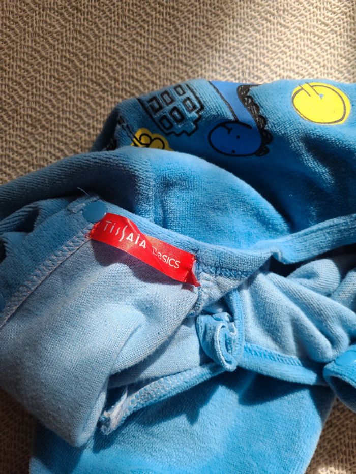 Lot pyjamas 6 mois - photo numéro 7