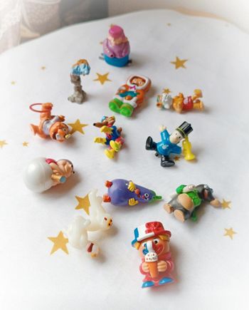 figurine Kinder piramollis foot castor hockey fantôme esquimau taupe egyptian