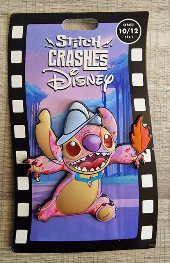 Pin's Disney Stitch Crashes 10/12 - Pocahontas