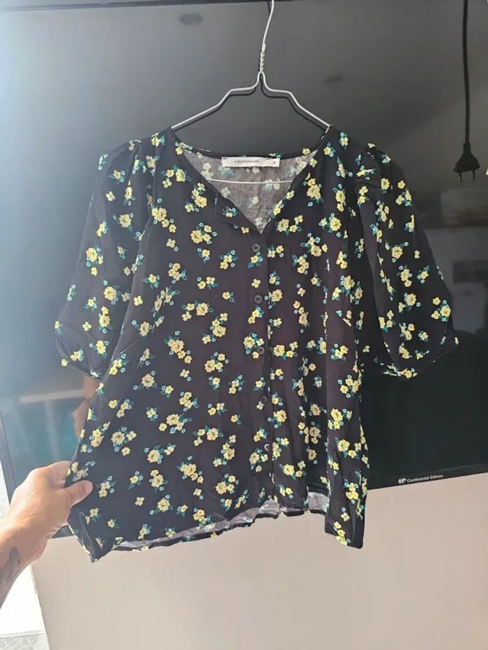 Chemisier/ blouse fleur fée Maraboutée taille 40 - photo numéro 4