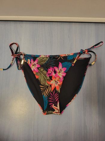 Magnifique culotte de maillot de bain