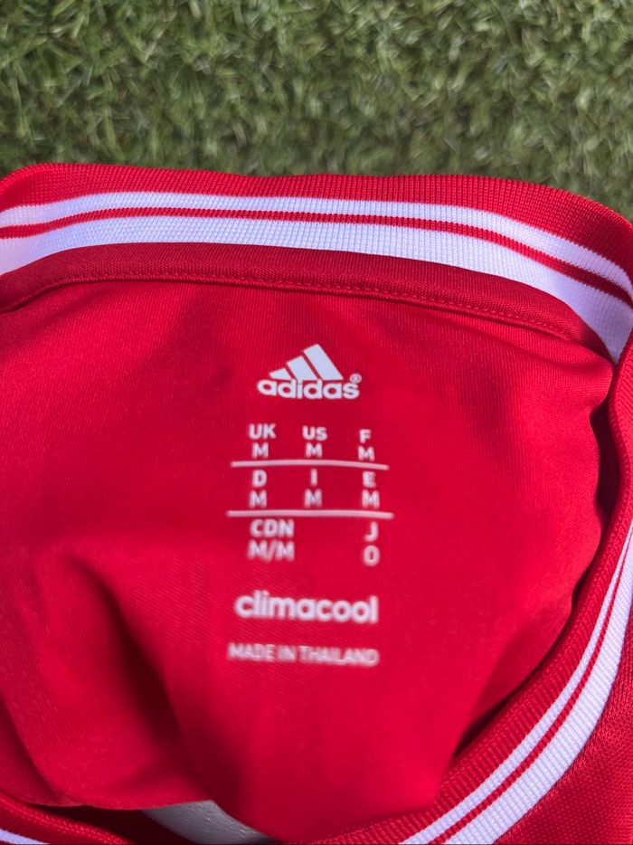 Maillot lahm Bayern Munich - photo numéro 8