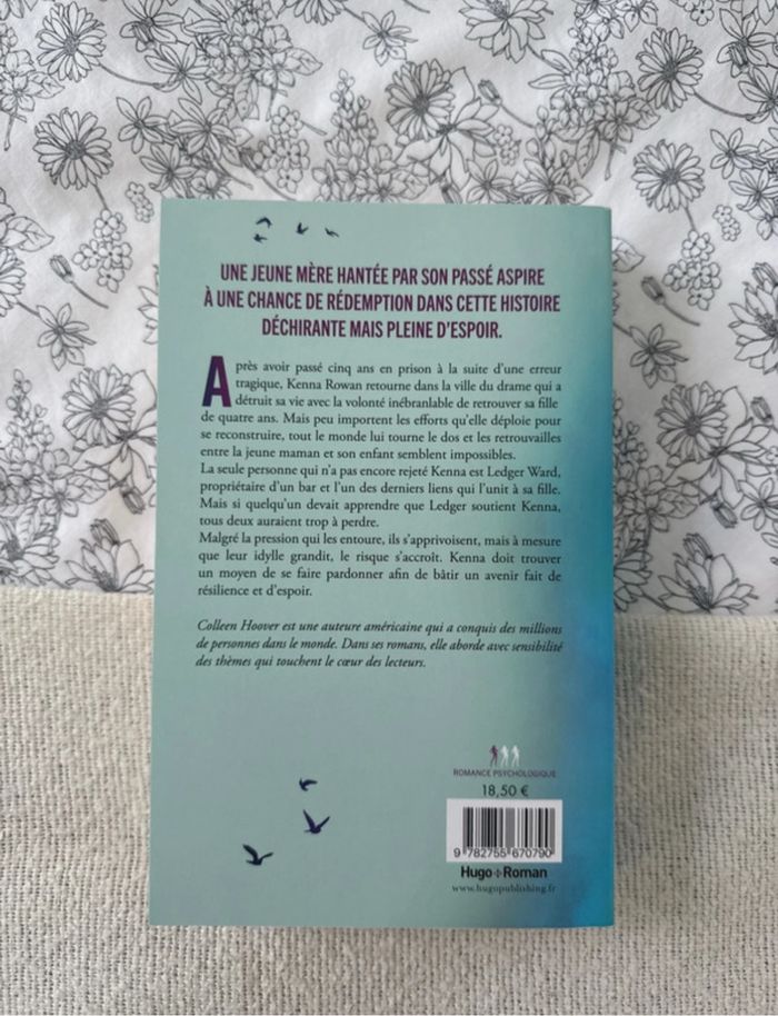 Livre Colleen Hoover - photo numéro 2