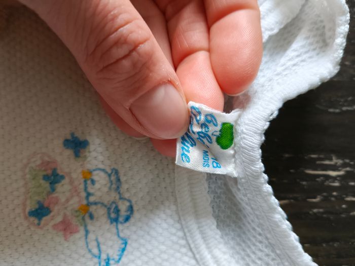 Lot de 2 hauts vintage avec broderies d'oiseaux 18mois - photo numéro 2