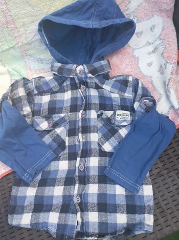 Chemise carreaux capuche 5 ans