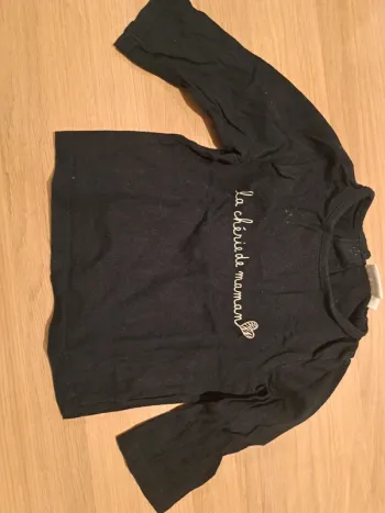 Tee shirt