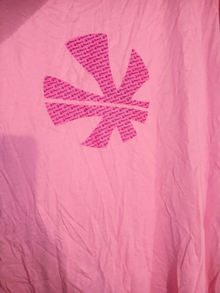 T-shirt taille m - photo numéro 2