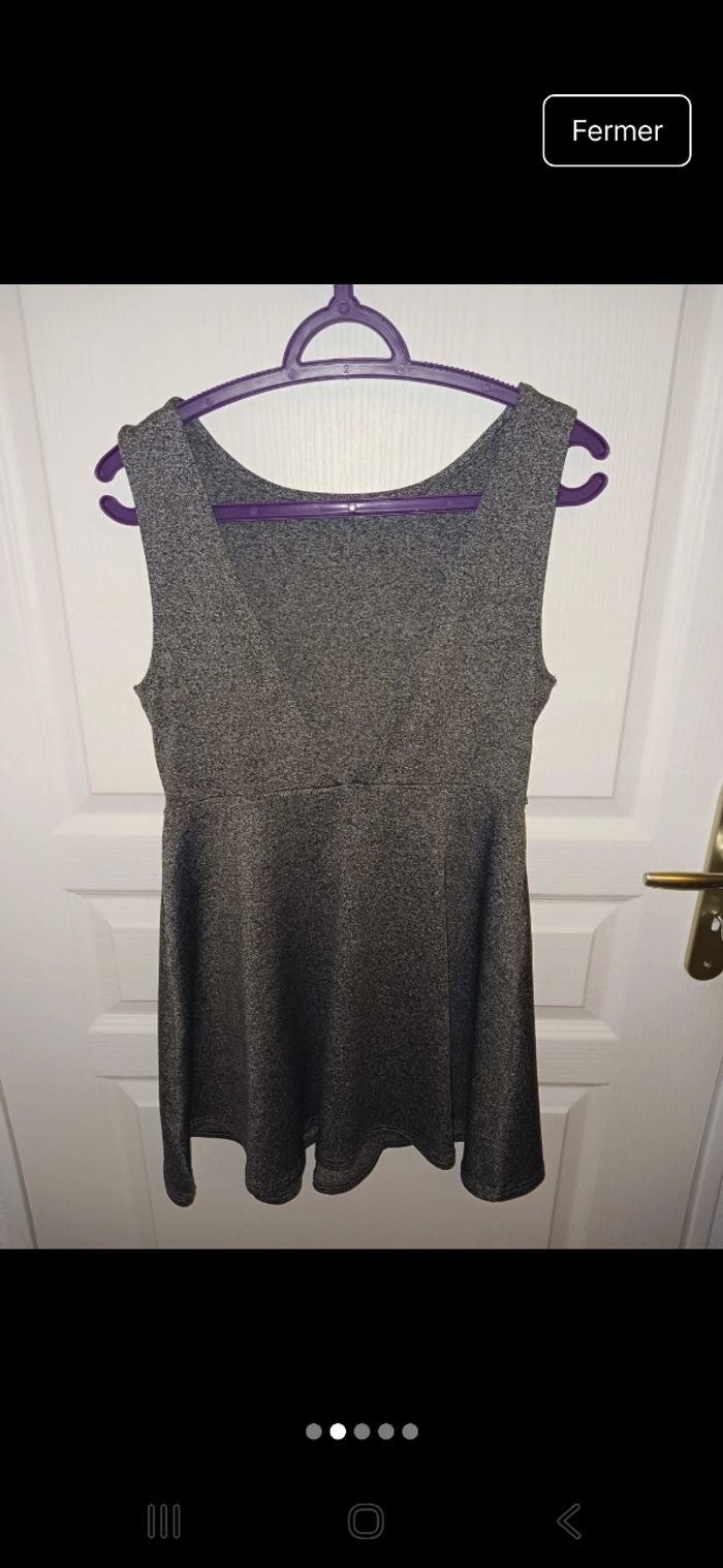 Robe courte - photo numéro 2