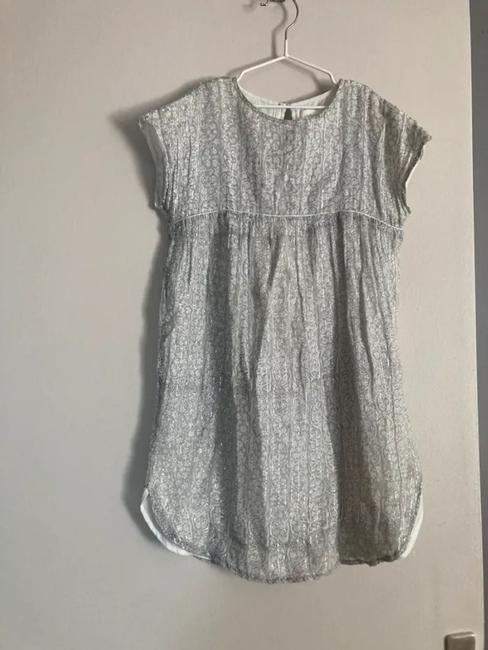 Louis Louise jolie robe vert d’eau et argentée 8 ans