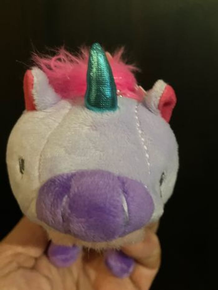 Monchhichi X 475 - Sekiguchi - Licorne senteur fraise - 13 cm- Neuf - Sous blister - photo numéro 2