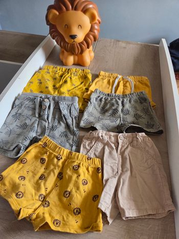 Lot short bebe 1 an