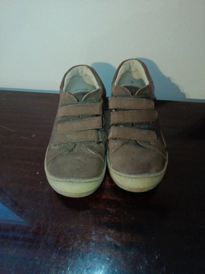 Chaussures a scratch