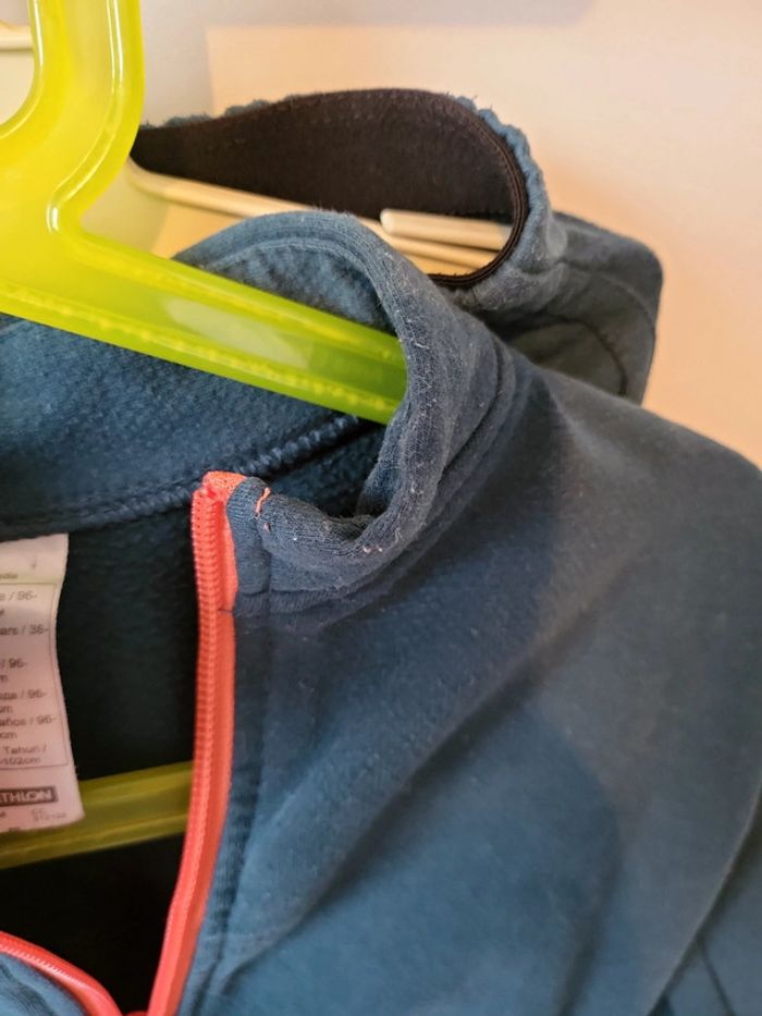 Jogging fille 3-4 ans très bon état - photo numéro 7