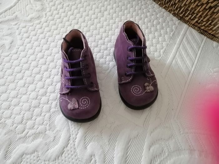 Chaussures Little Mary. Pointure 18. Neuve avec étiquette.