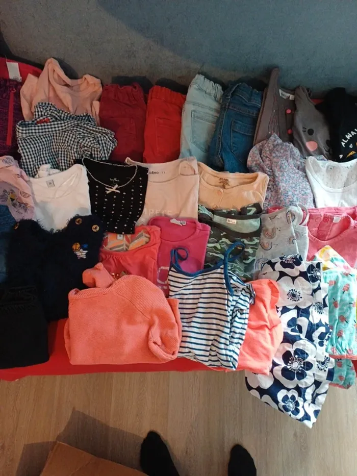 Lot fille 3 ans - photo numéro 3