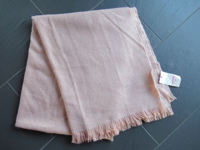 Echarpe / étole femme Grain de Malice neuve - photo numéro 1