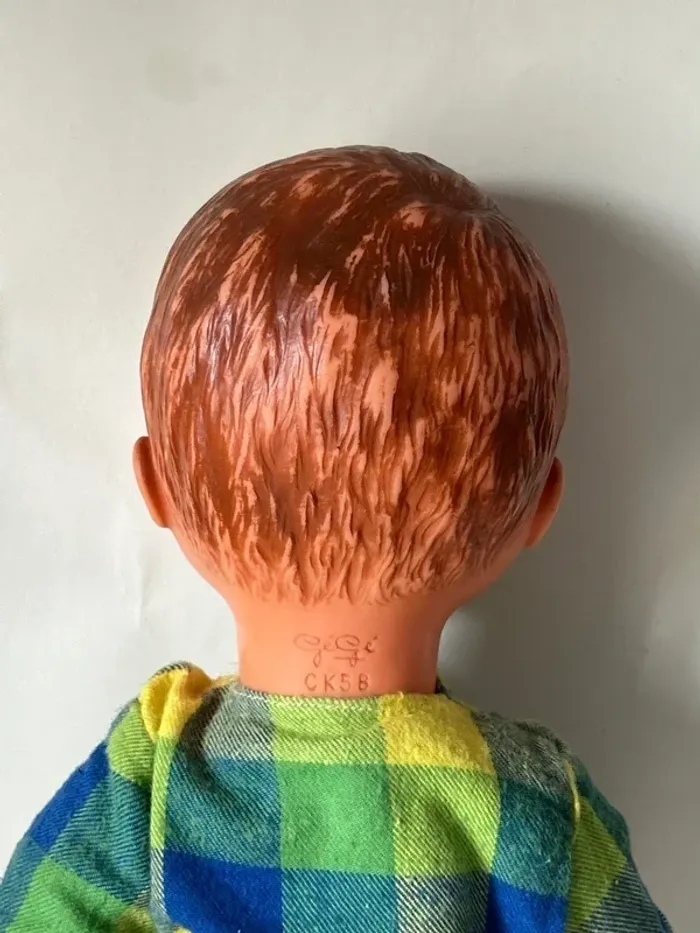 Magnifique poupon Gege - photo numéro 3