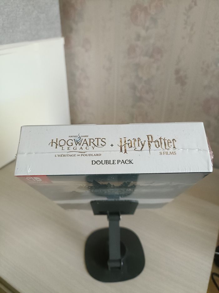 Pack Hogwarts legacy nintendo switch + 8 films DVD - photo numéro 5