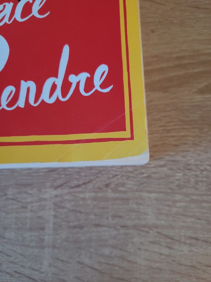 Livre "une place à prendre" - photo numéro 2