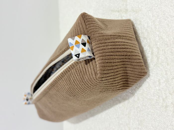 Trousse Velours Côtelé couleur Chocolat