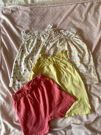 Lot 3 tuniques et 1 short H&M 18/24 mois