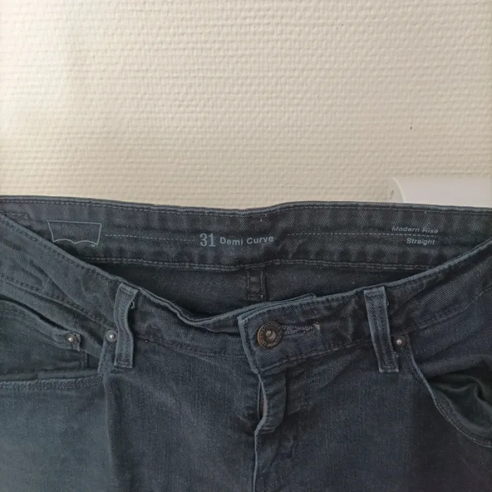 Jean femme Levi's demi curve - photo numéro 2