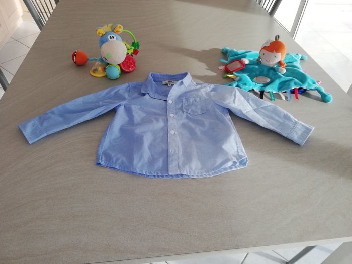 Un magnifique lot de 8 vêtements de MARQUE garçon 18 mois - photo numéro 5