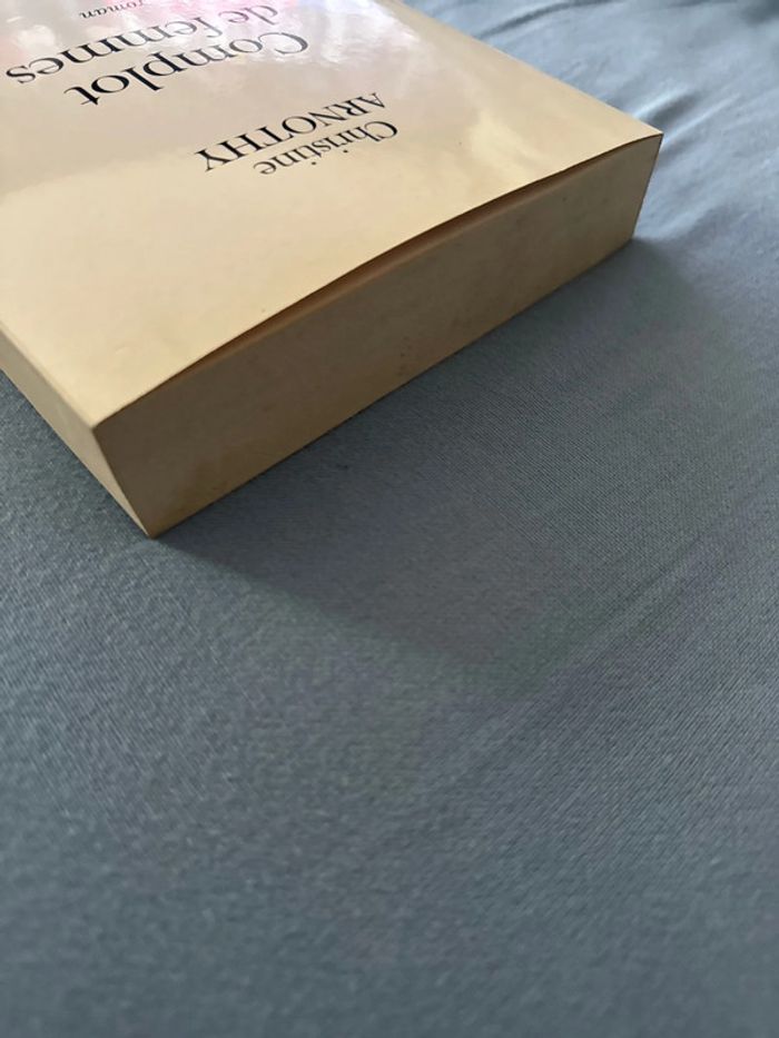 Livre Complot de femmes - Christine arnothy - photo numéro 6