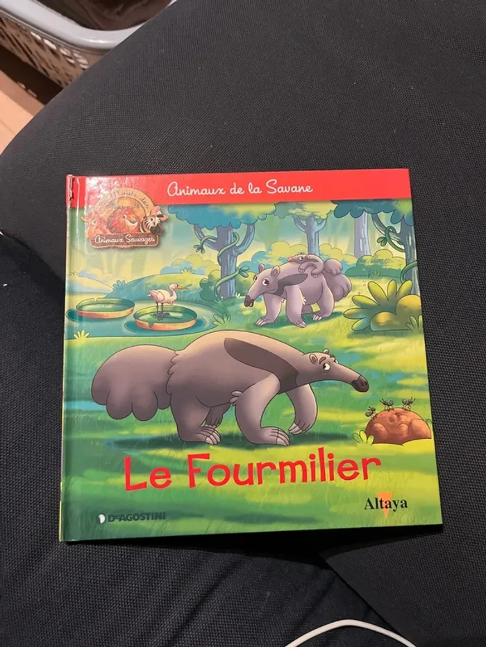 Livre pour enfants altaya le fourmilier