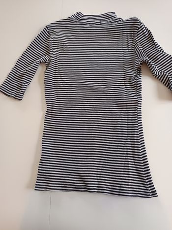 Tee shirt rayé noir et blanc 