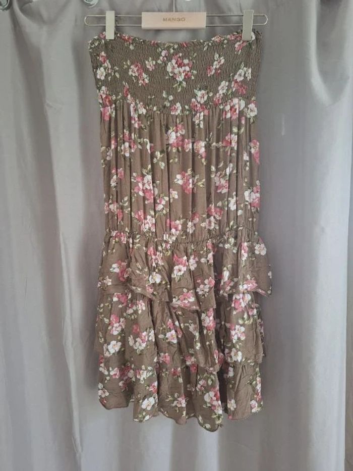 Robe fleurie sans manches taille Unique - photo numéro 5